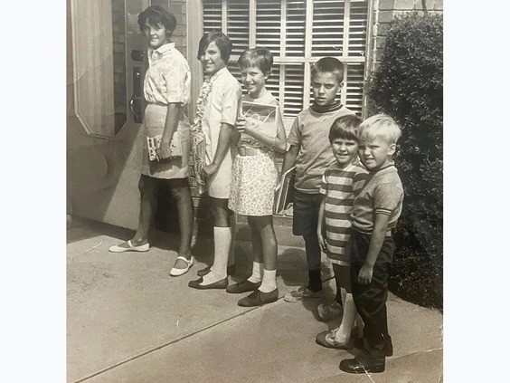 Three sets of twins from same family plan to attend James Hillier School's 75th anniversary