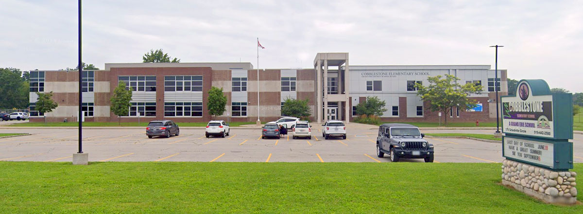 Cobblestone Elementary School in Paris