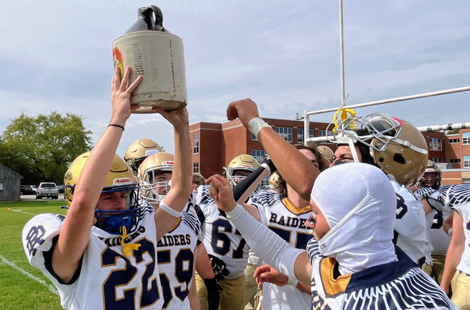 Delhi Raiders Celebrate 29-0 Victory